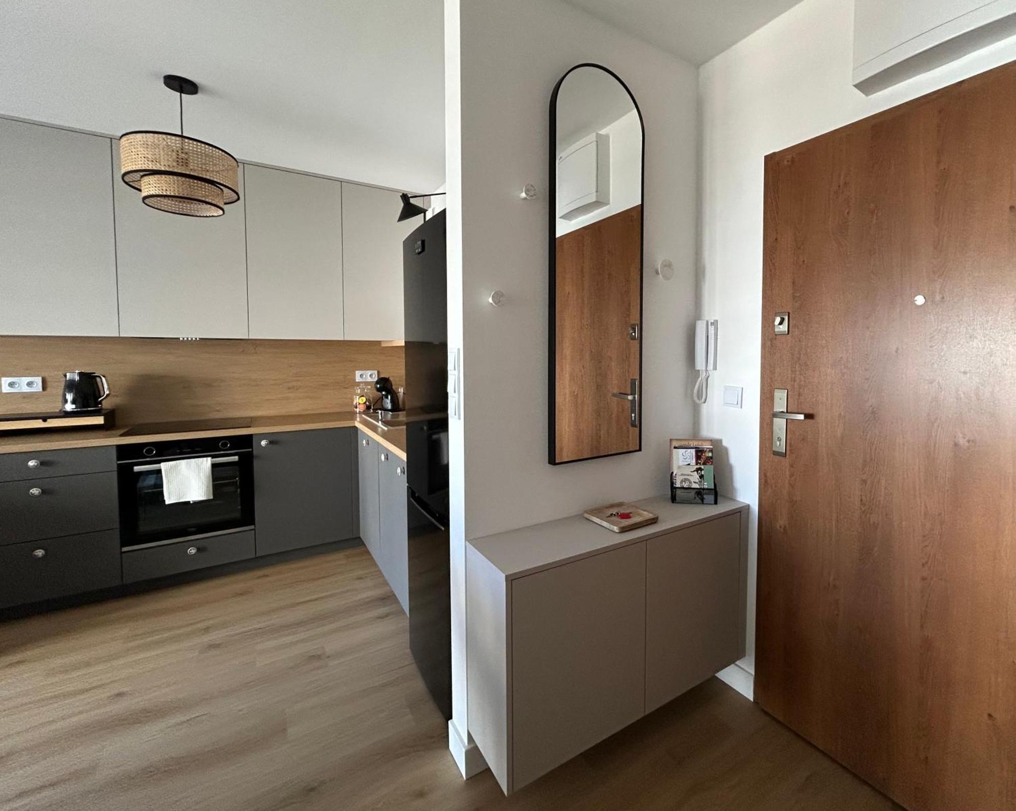 Apartament Lina Koralowa Samodzielne Zameldowanie Self Check-In Lublin Exterior foto